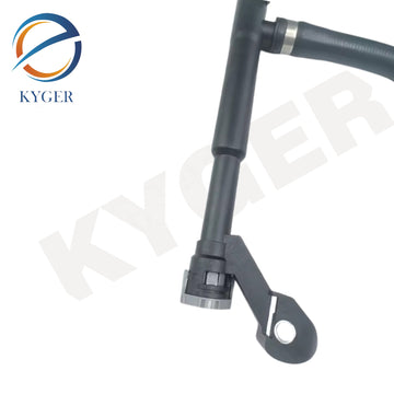 Suitable for Land Rover Discovery II F2Oil cooler water pipe（out） LR005563