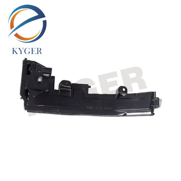 Suitable for Land Rover Discovery, Range Rover Evoque right side mirror turn signal light LR027945 High-quality auto parts