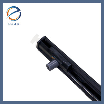 Suitable for Land Rover Discovery4Front door glass outer trim right LR044649 CGE000482