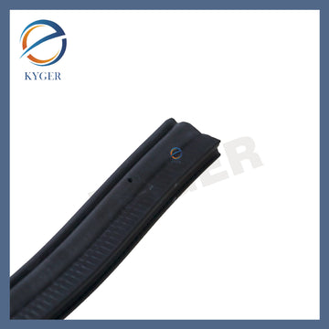 Suitable for Land Rover Range Rover front cover sealing strip LR012017