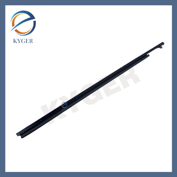 Suitable for Land Rover Discovery3Discovery4Rear glass outer trim right LR044651 CGE000502