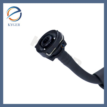 Suitable for Jaguar FP Land Rover Velar auxiliary water reservoir hose LR091813 T4A1783