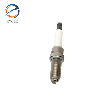 Suitable for Land Rover Discovery, Range Rover, Jaguar XJ Spark Plug AJ812146 LR032080 C2P23089