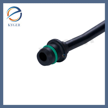 Suitable for Land Rover Discovery 4 and Range Rover Sport crankcase ventilation pipe LR013608