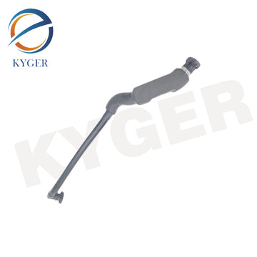 Suitable for Land Rover Discovery, Range Rover, Jaguar XJXF Left valve cover air pipe LR057206 C2Z30693