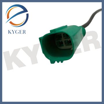 Suitable for Land Rover Range Rover oxygen sensor（Medium）LR122057 High-quality auto parts KYGER