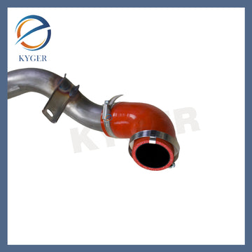 Suitable for Land Rover Defender II2.2Turbocharger intake pipe LR041819