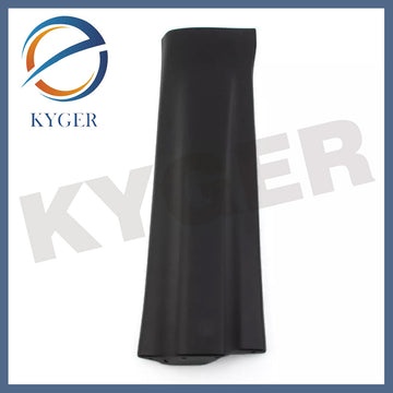 Suitable for Range Rover RS14Right rear door exterior trim panel LR044134 LR077213 LR125992