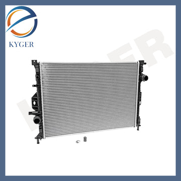Suitable for Land Rover Discovery II F2Aurora RRE Water Tank LR039530 LR006715 LR070463