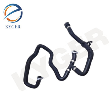 Suitable for Land Rover Evoque oil cooler pipe（out）LR035435 LR024241 LR039407
