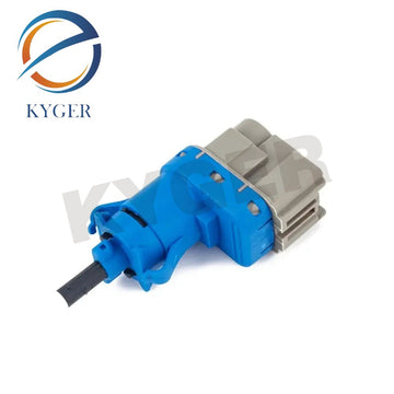 Suitable for Land Rover Discovery Range Rover brake light switch XKB500110 LR1167414 LR072647