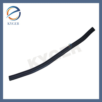 Suitable for Land Rover Range Rover front cover sealing strip LR012017