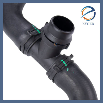 Suitable for Land Rover Range Rover engine water pipe LR034641