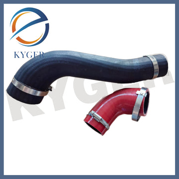 Suitable for Land Rover Defender II2.2Turbocharger intake pipe LR041819