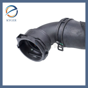 Suitable for Land Rover Range Rover engine water pipe LR034641